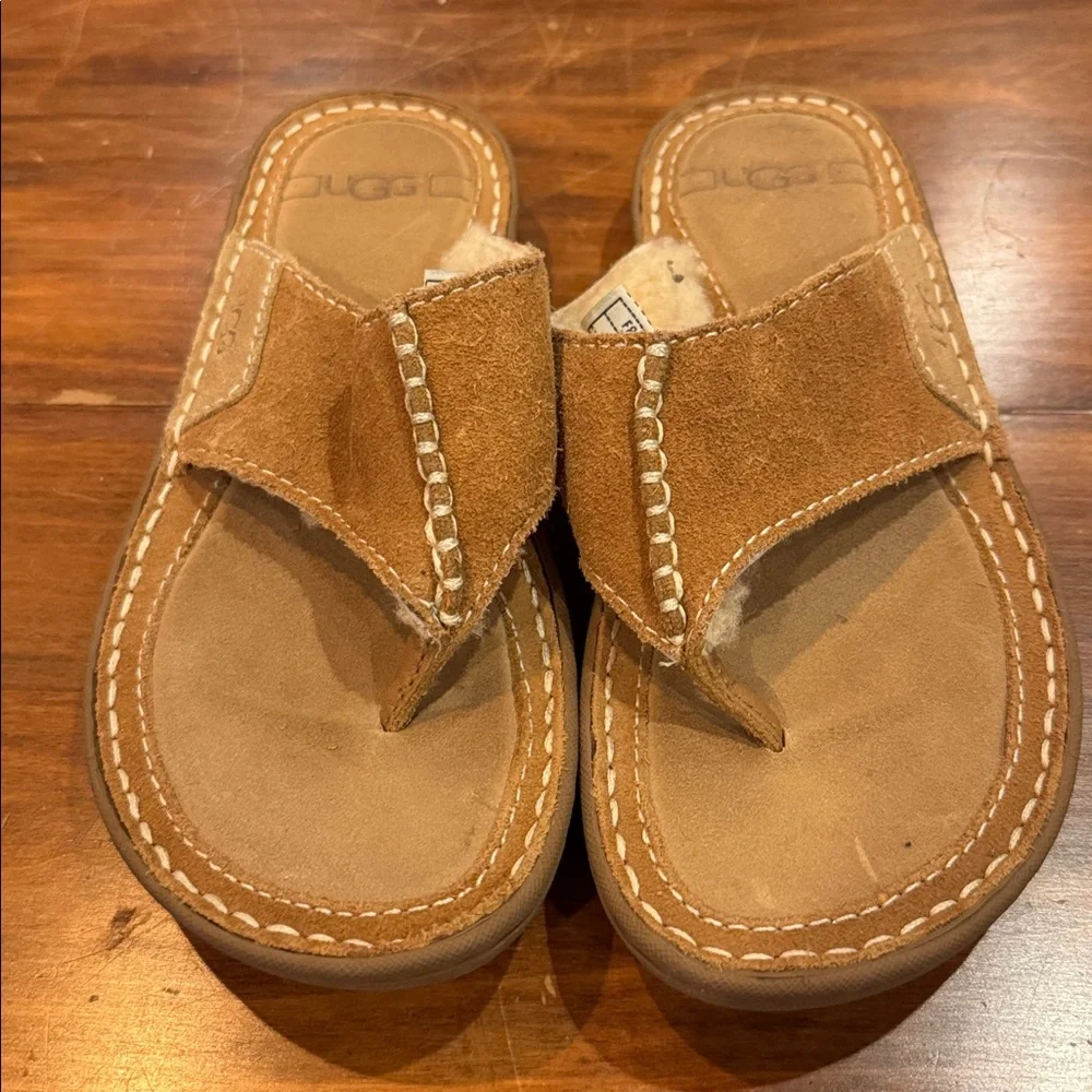 UGG Layback Flip Flop Suede Chestnut Brown Tan Kids Size 3 Sandal Shearling